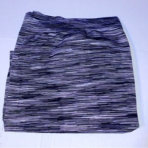 Black and white striped yoga pants size L